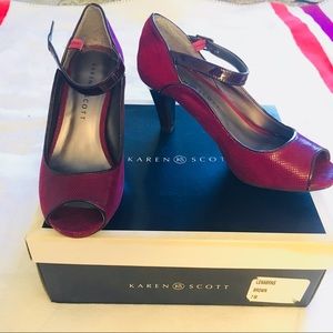 magenta heels with straps